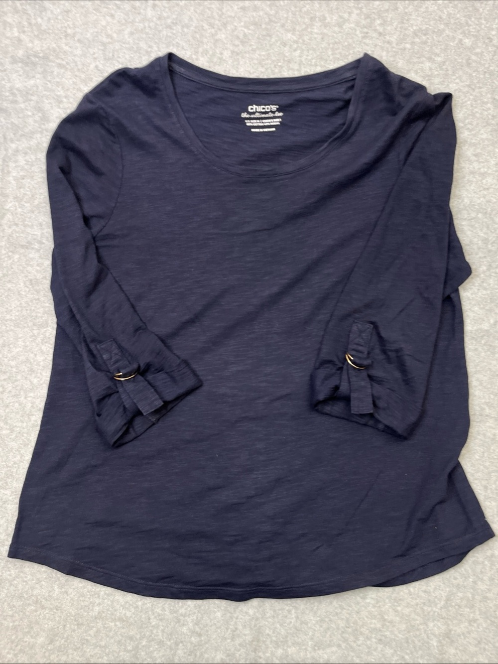 Chico’s The Ultimate Tee Navy Blue Roll Sleeve Gold Shirt Medium Rolled Cuff